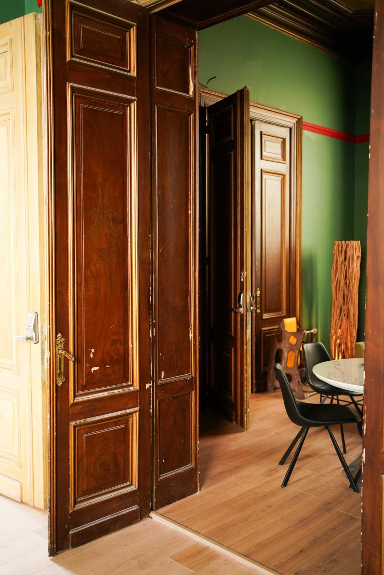 Heirloom - The Mansion Hotel Гент Екстериор снимка